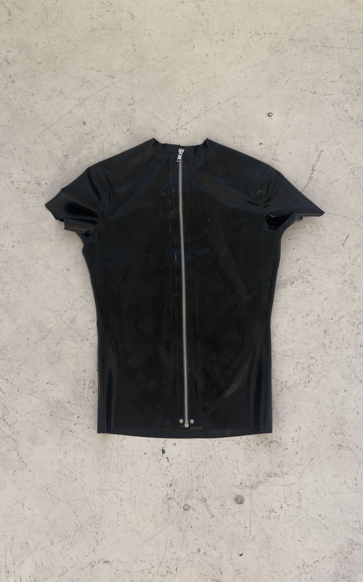 MADE FOR WAR Latex Tee
